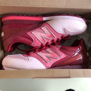 New Balance dark red/pink/white CM996MRT brand new